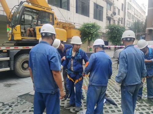 精心組織 排除隱患1.jpg